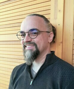 Steven Guennec - Maître praticien en Reiki Traditionnel & Méditation de Pleine Conscience Paris 10, Professionnel indépendant