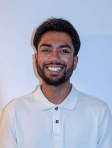 Olivier Jheelan Massy, Chiropracteur