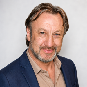 Roland Somville Saint-Julien-en-Genevois, Psychothérapeute